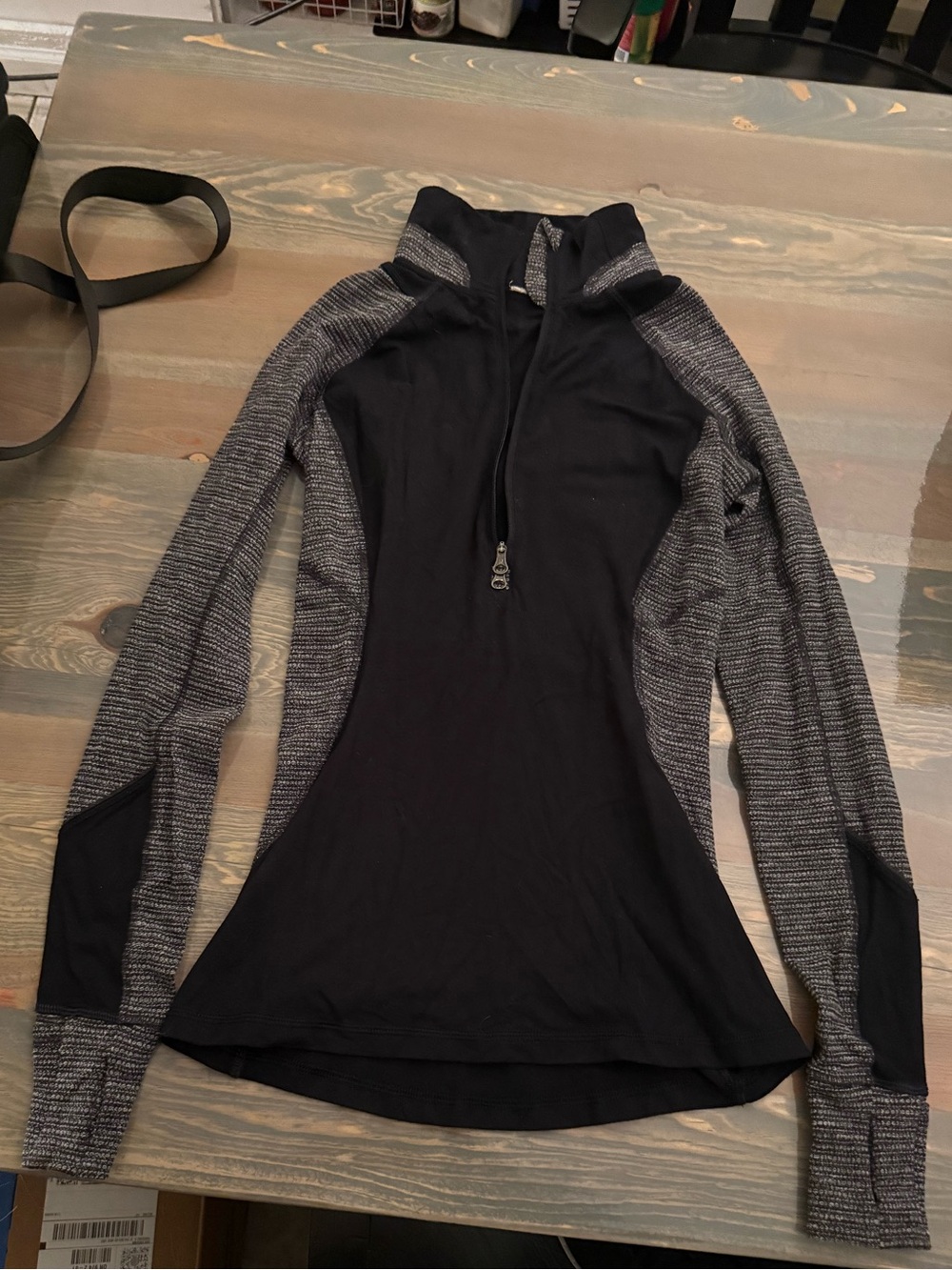 Lululemon Black and Gray Quarter-Zip Athletic running Pullover